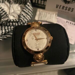 Versus Versace White and rose gold tone Women's Watch